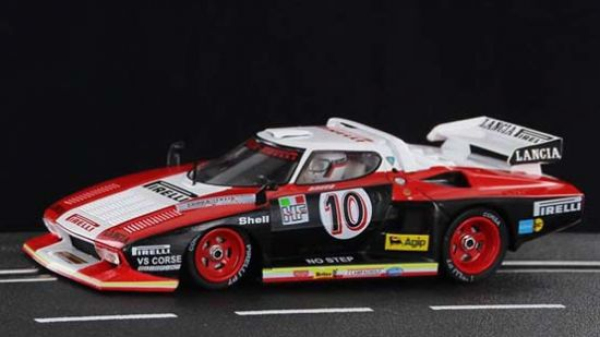Sideways-Lancia-Stratos-Gr-5Giro-D-Italia-1977-nr-10-mit-Slot-it-Technik
